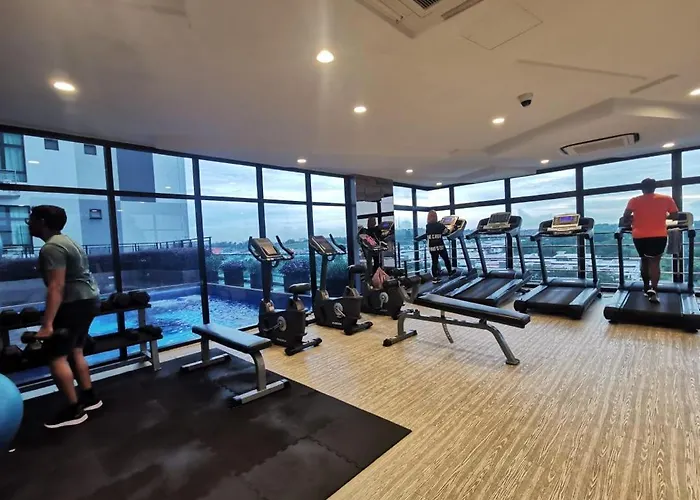Dsummit 3Bedroom Wifi Netflix 5 Pax