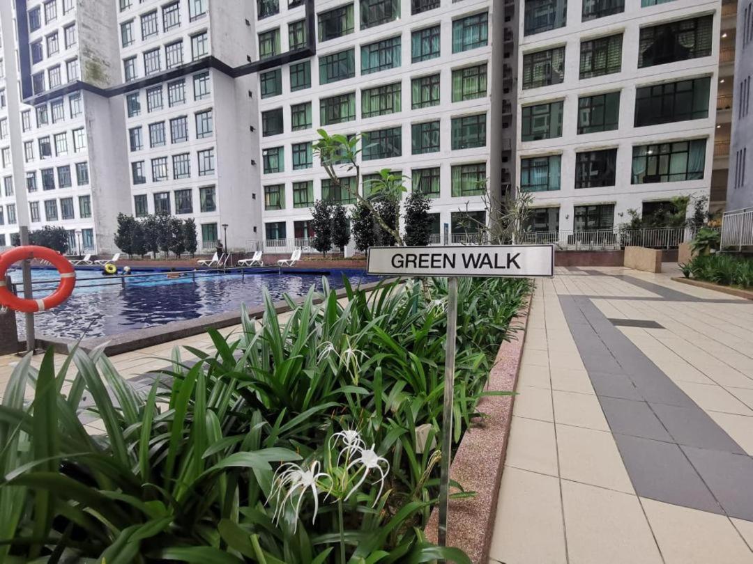 Dsummit 3bedroom Wifi Netflix 5 Pax Apartment